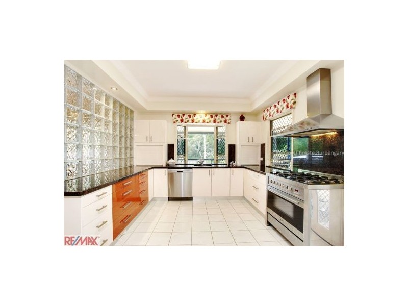 312 Petersen  Road, Morayfield QLD 4506