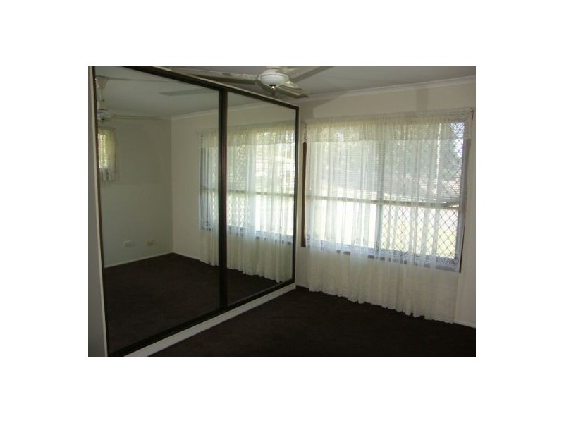 4 Constantia Drive, Petrie QLD 4502