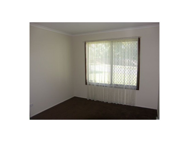 4 Constantia Drive, Petrie QLD 4502