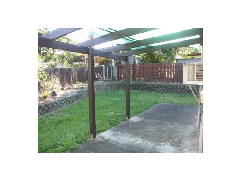 4 Constantia Drive, Petrie QLD 4502