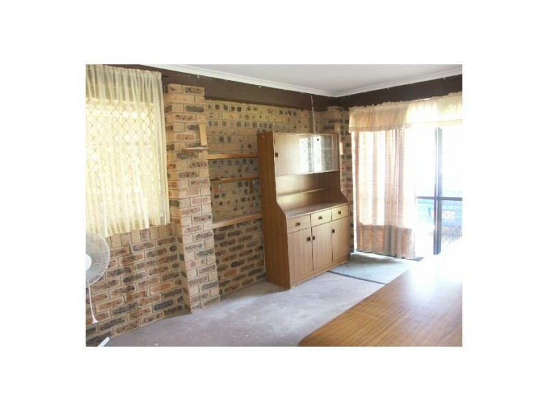 4 Constantia Drive, Petrie QLD 4502