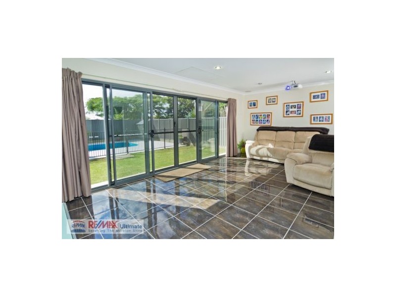 10 Windeyer Street, Bald Hills QLD 4036