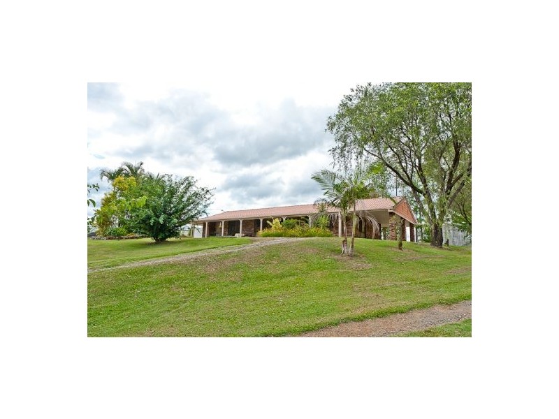 126 W Lindsay Road, Wamuran QLD 4512