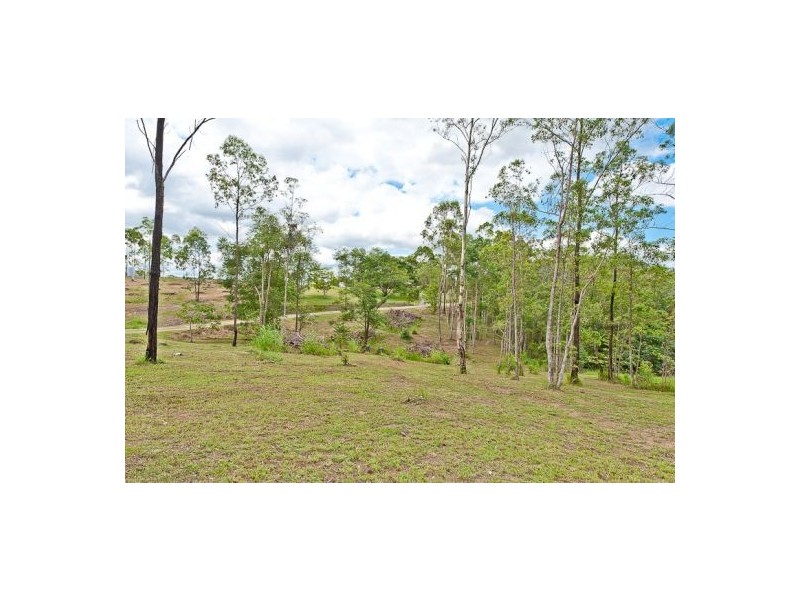 126 W Lindsay Road, Wamuran QLD 4512