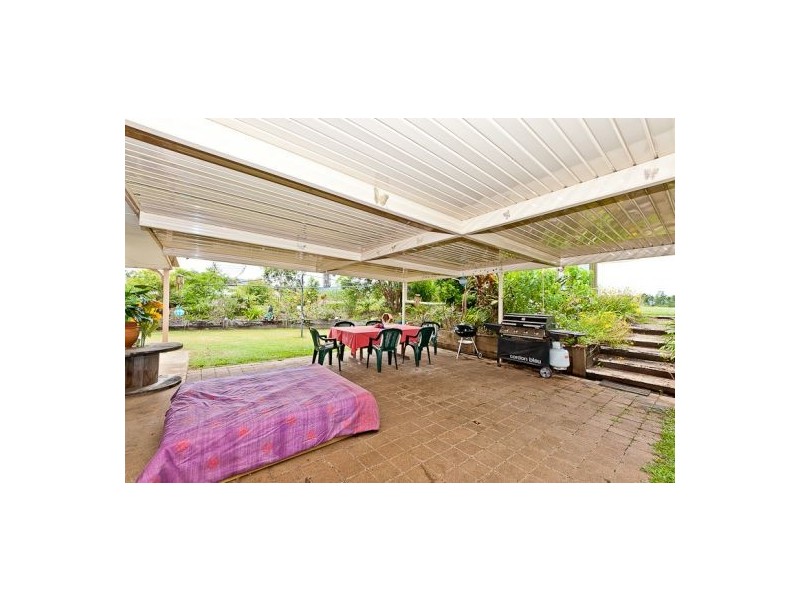 126 W Lindsay Road, Wamuran QLD 4512