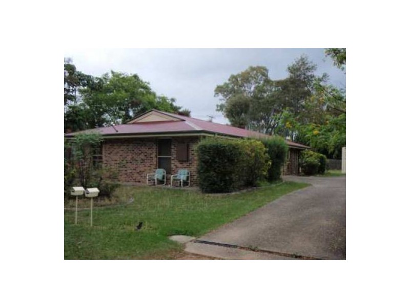 1/4 Margaret Street, Beachmere QLD 4510