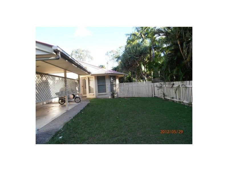 2/24 First Avenue, Beachmere QLD 4510