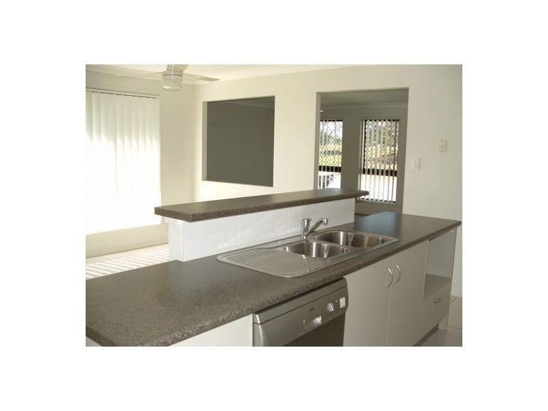 73a Baker Street, Bray Park QLD 4500