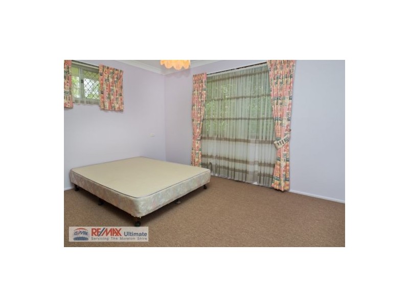 15 Cooper Place, Morayfield QLD 4506