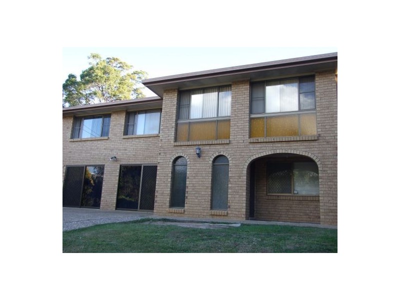 63 Folkstone Avenue, Albany Creek QLD 4035