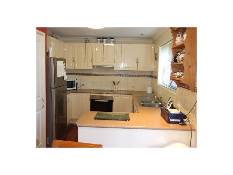 63 Folkstone Avenue, Albany Creek QLD 4035