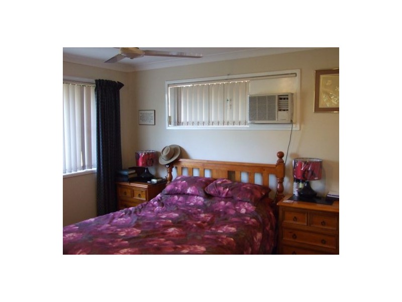 63 Folkstone Avenue, Albany Creek QLD 4035