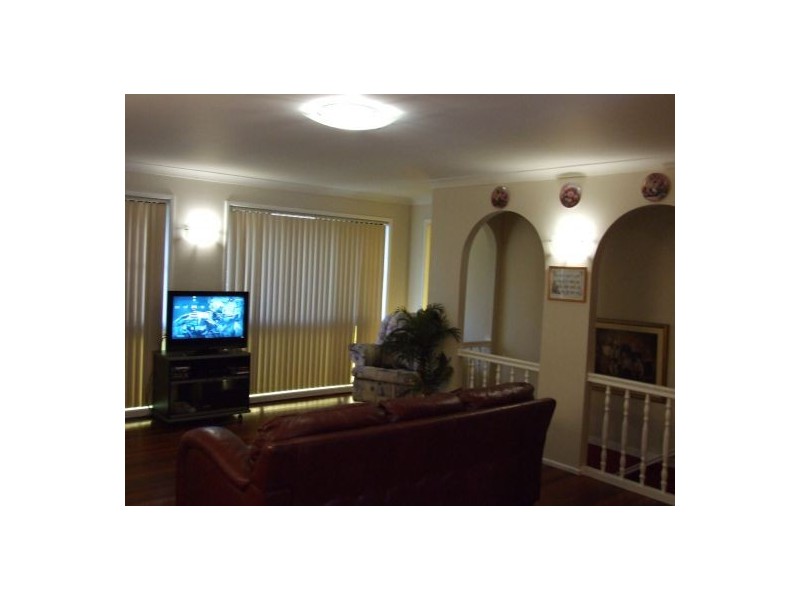 63 Folkstone Avenue, Albany Creek QLD 4035