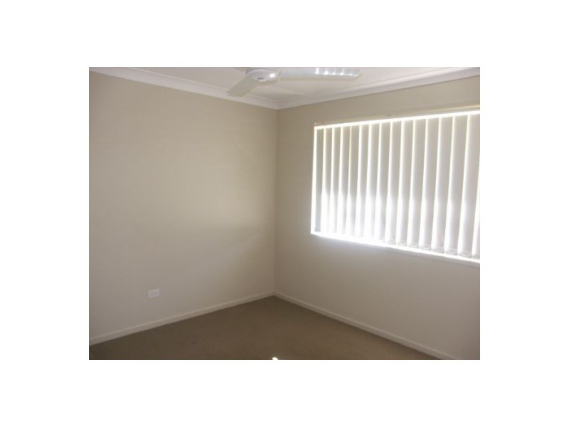 8 Redcedar Place, Morayfield QLD 4506