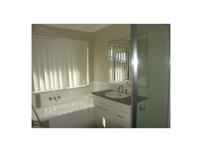 8 Redcedar Place, Morayfield QLD 4506