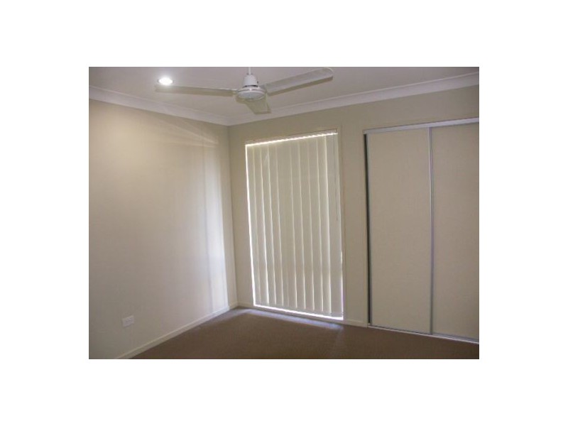 8 Redcedar Place, Morayfield QLD 4506