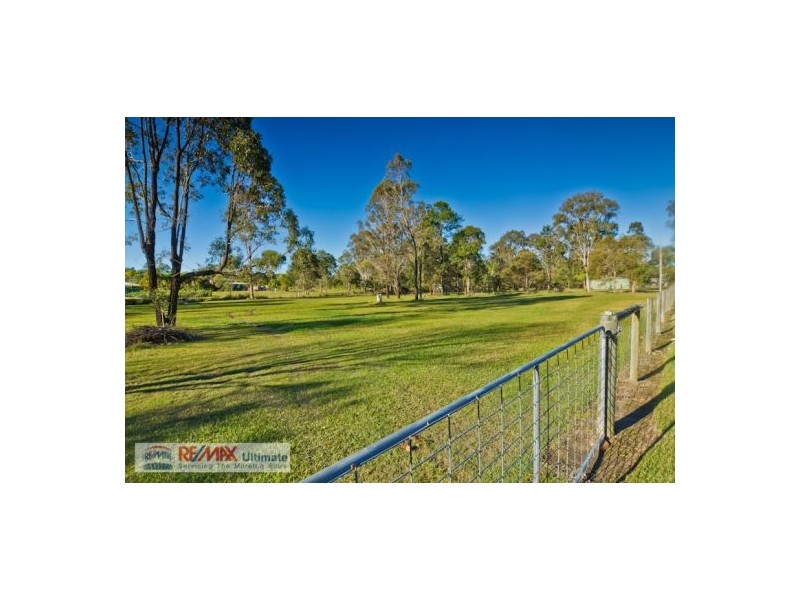 152 Riflebird Drive, Upper Caboolture QLD 4510