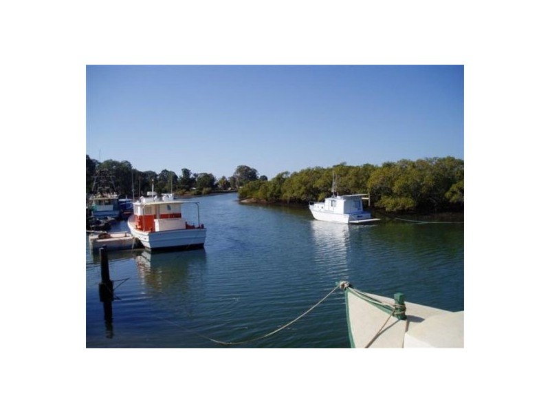 4 Great Knot  Pl, Boonooroo QLD 4650