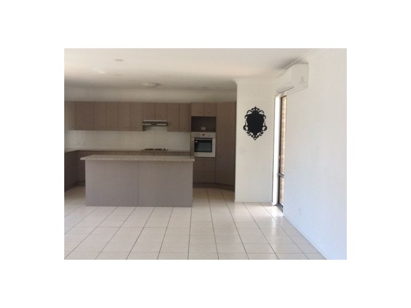 4 Hind Court, Bellmere QLD 4510