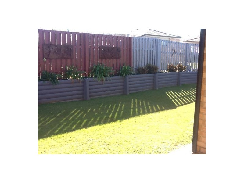 4 Hind Court, Bellmere QLD 4510