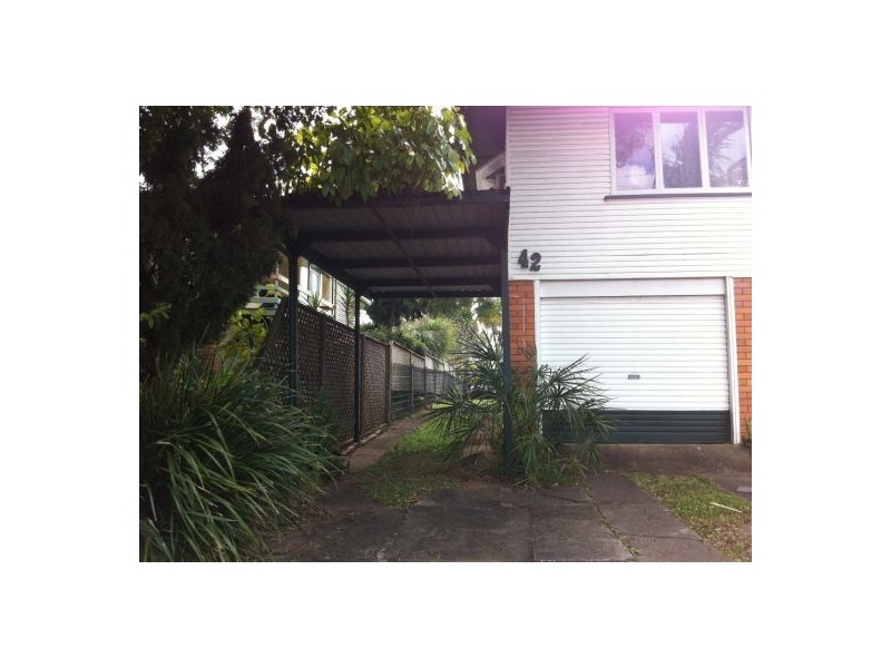 42 Hedge Street, Strathpine QLD 4500