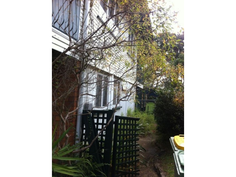 42 Hedge Street, Strathpine QLD 4500