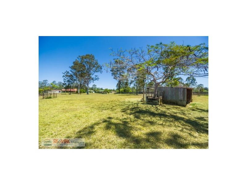 24 Chapman Drive, Wamuran QLD 4512