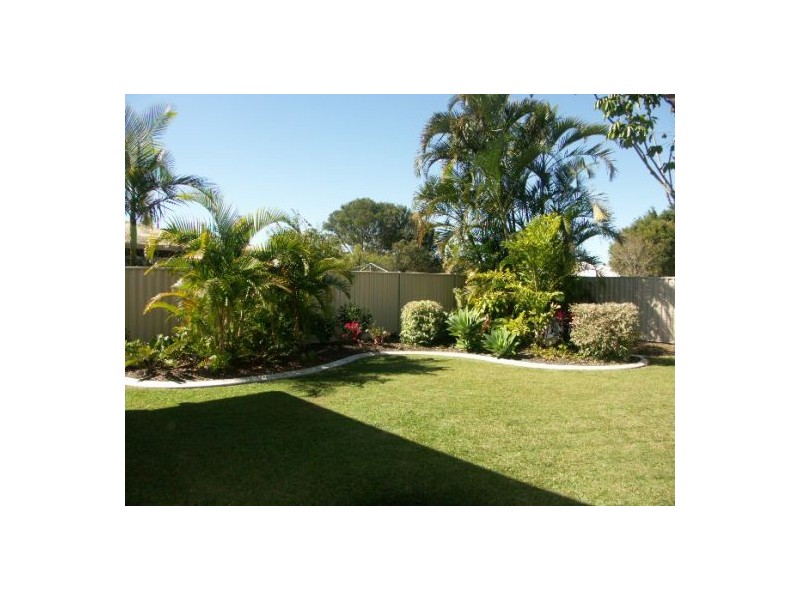 3 Chelsea Prom, Caboolture South QLD 4510