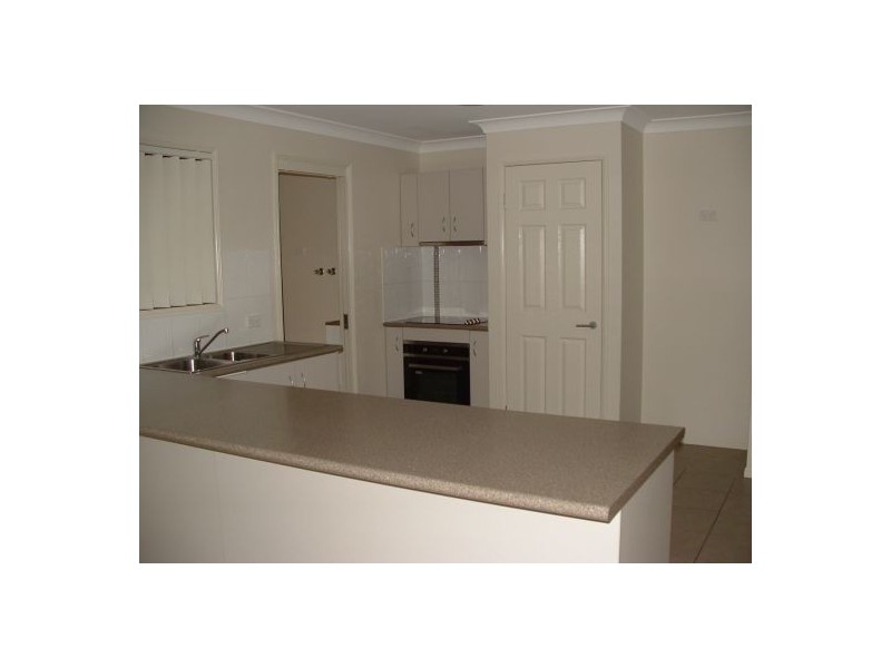 1 Sellens Ct, Ningi QLD 4511