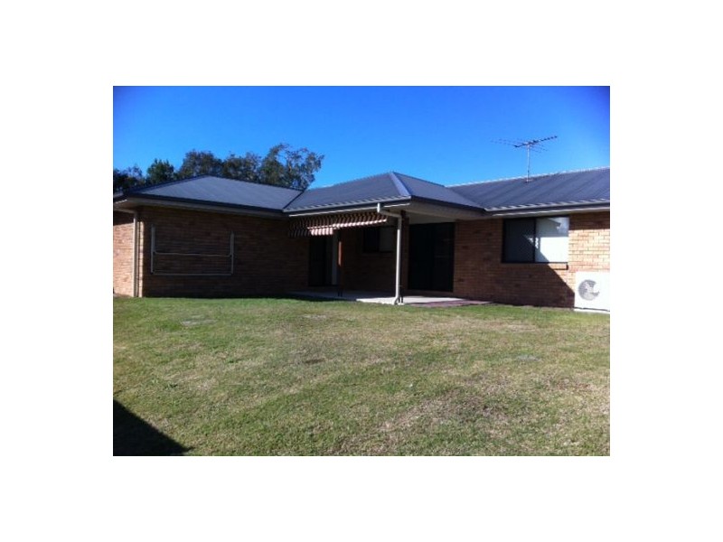 1 Sellens Ct, Ningi QLD 4511