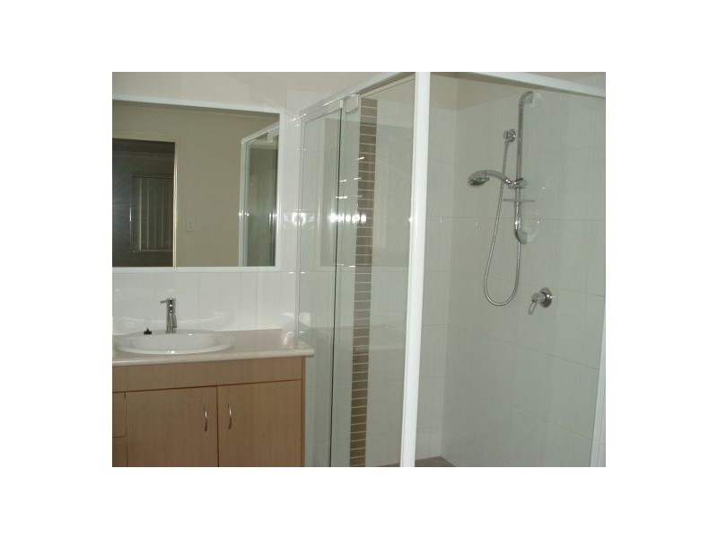 1 Sellens Ct, Ningi QLD 4511