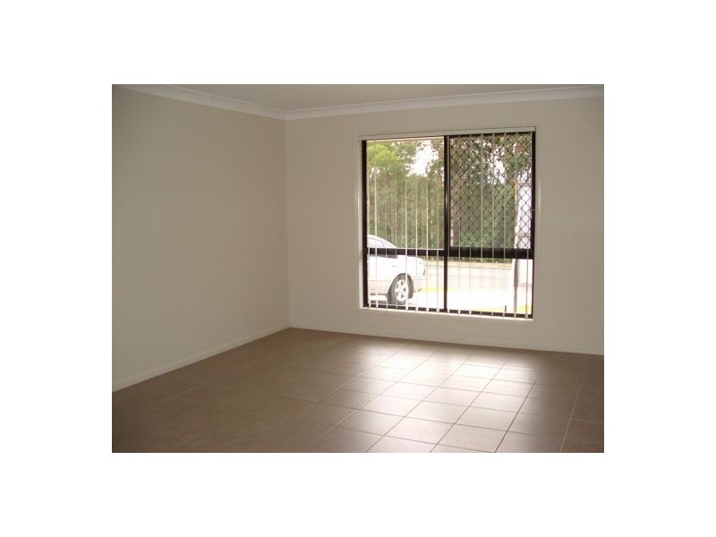 1 Sellens Ct, Ningi QLD 4511