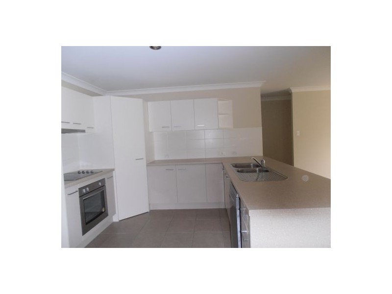 5 Thisitle Road, Morayfield QLD 4506