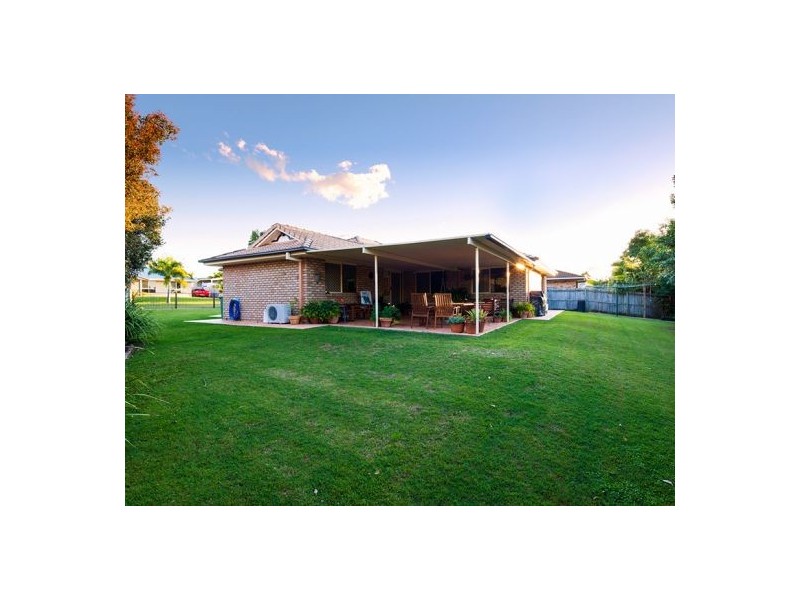 20 Wimbledon Drive, Morayfield QLD 4506