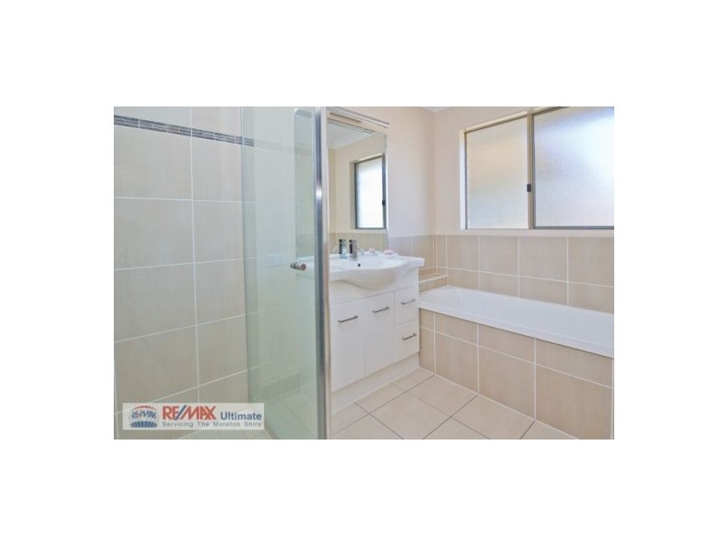 5 Huron Place, Narangba QLD 4504