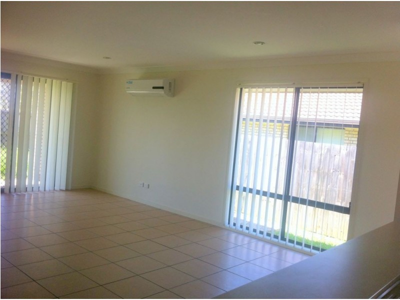 19 Eeles, Morayfield QLD 4506