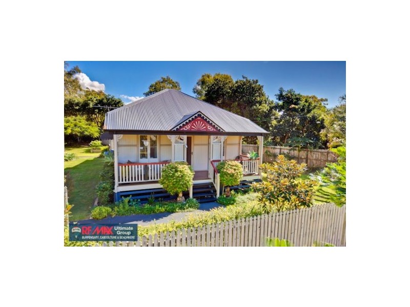 4 Moreton Terrace, Beachmere QLD 4510
