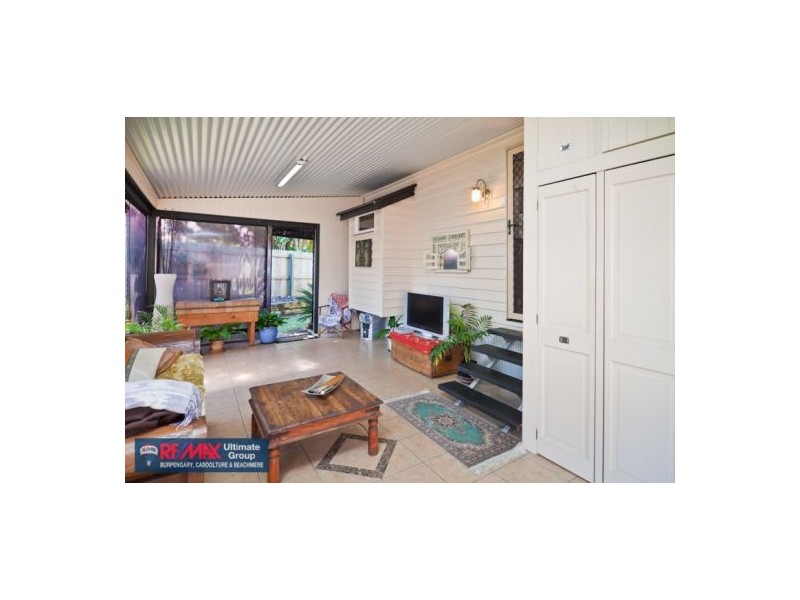 4 Moreton Terrace, Beachmere QLD 4510