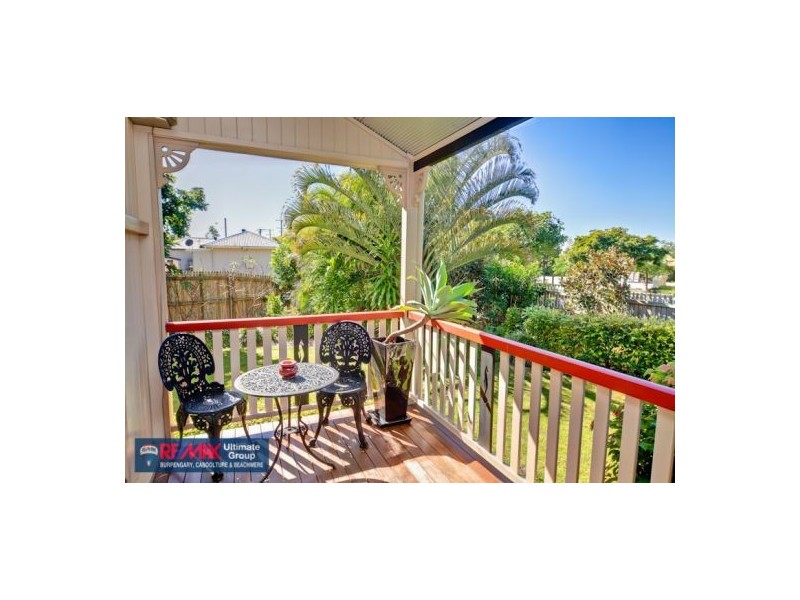 4 Moreton Terrace, Beachmere QLD 4510
