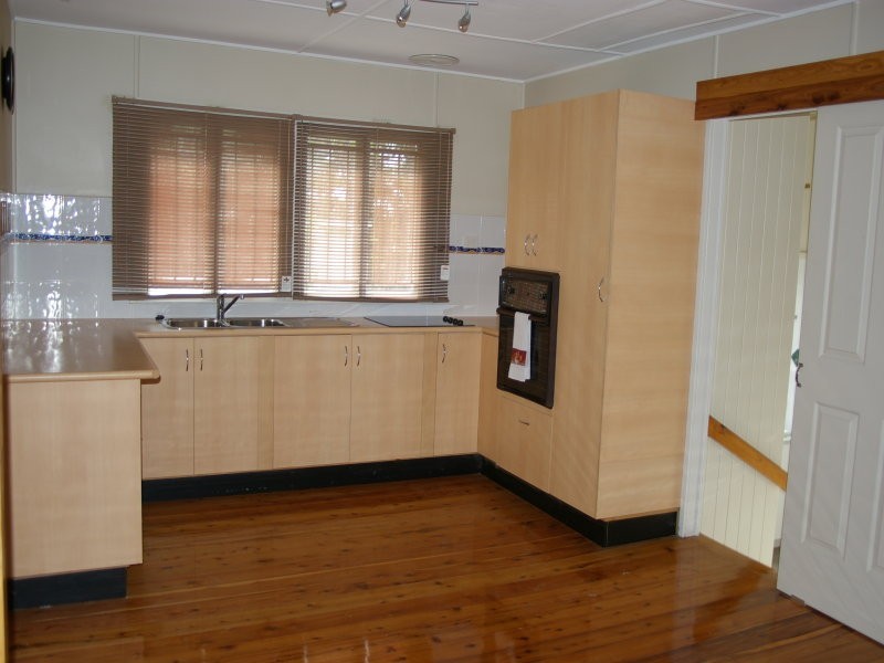 146 Moreton Terrace, Beachmere QLD 4510