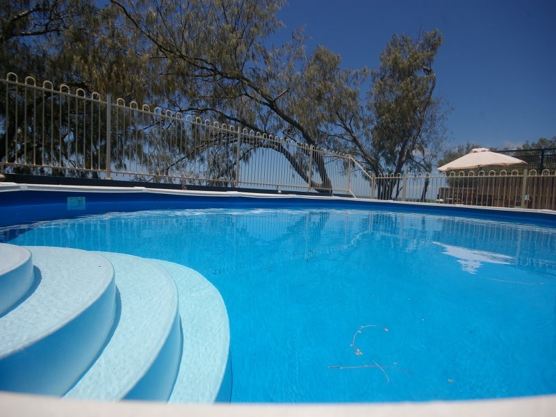 113 Biggs Ave, Beachmere QLD 4510