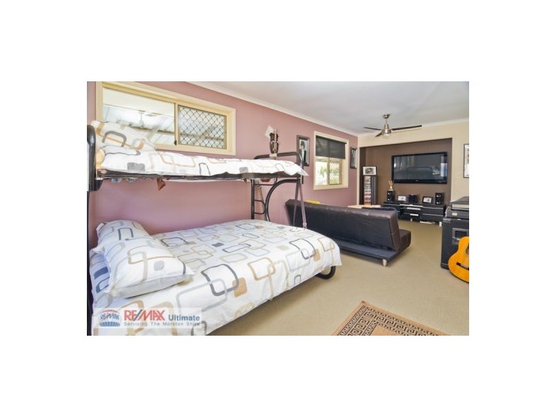 124 Hall  Rd, Elimbah QLD 4516