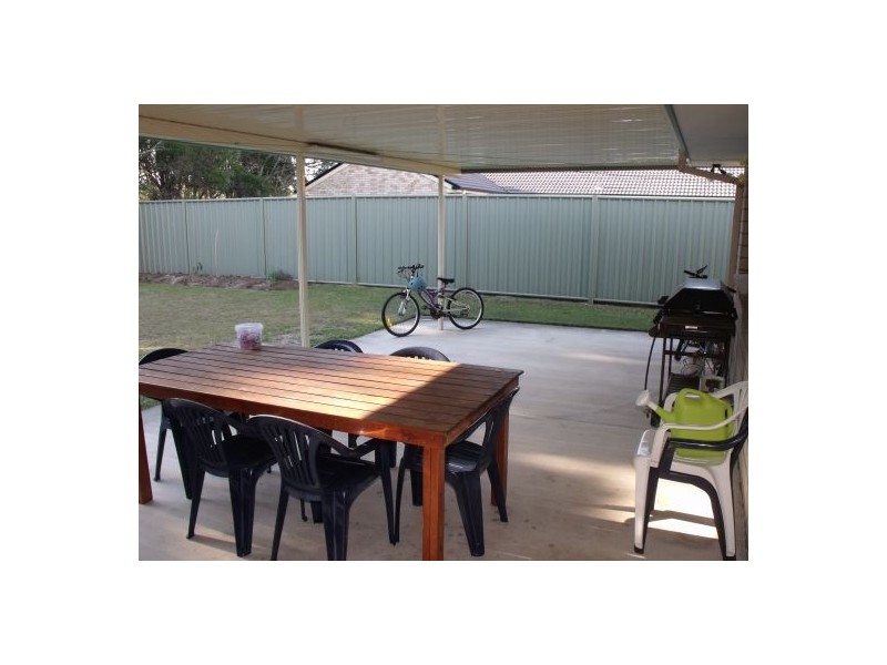 34 Columbia Drive, Beachmere QLD 4510