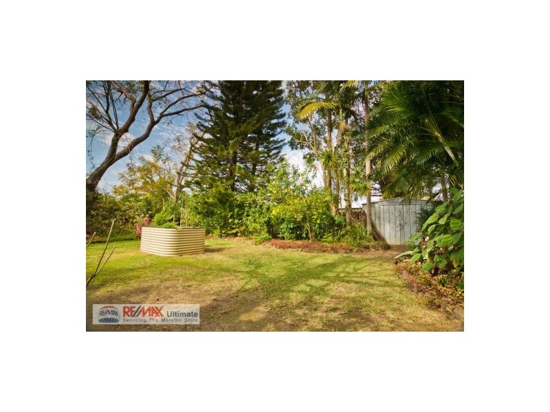 2 Lesley Avenue, Caboolture QLD 4510