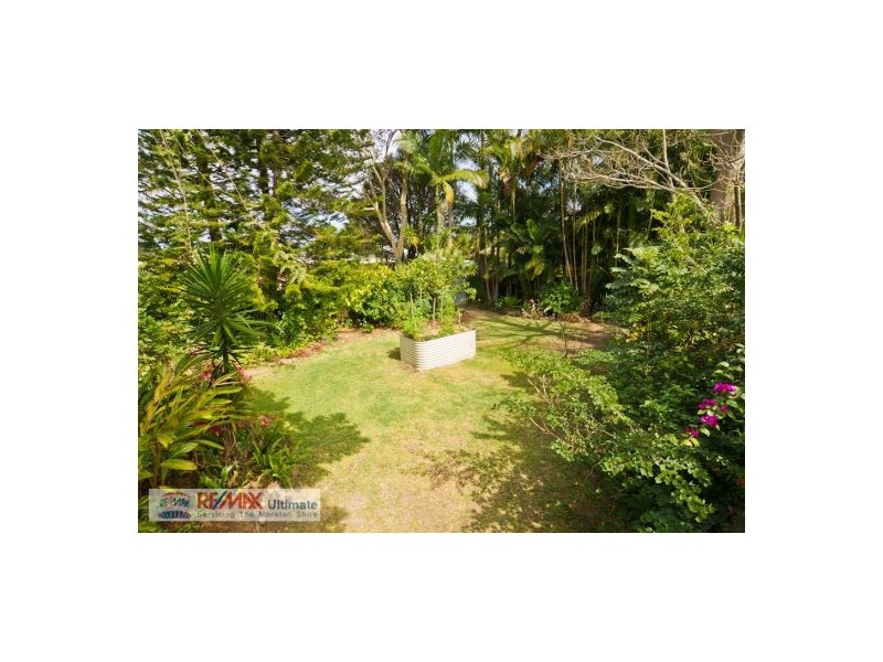 2 Lesley Avenue, Caboolture QLD 4510