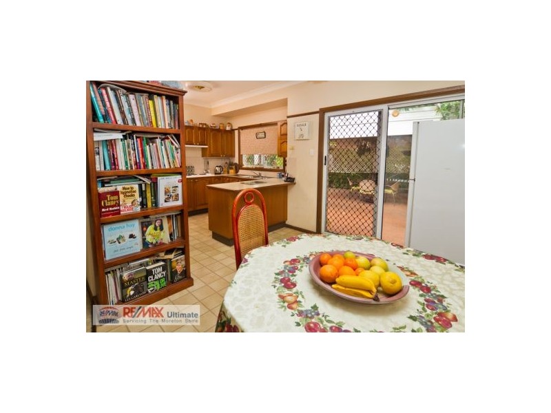 2 Lesley Avenue, Caboolture QLD 4510