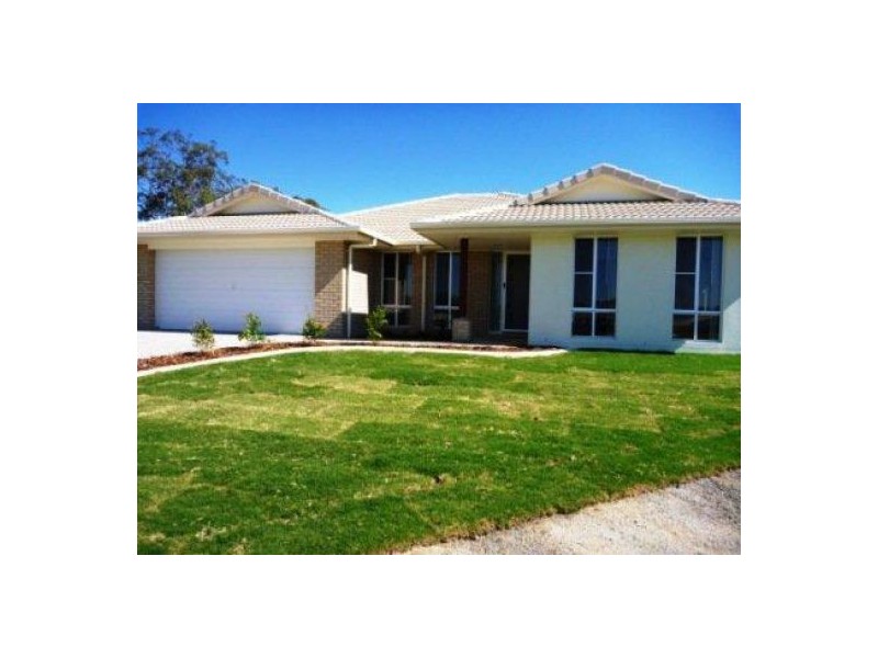 10 Mia Court, Morayfield QLD 4506