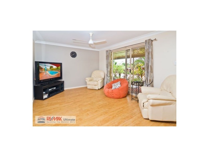 7-11 Oxford Road, Burpengary QLD 4505