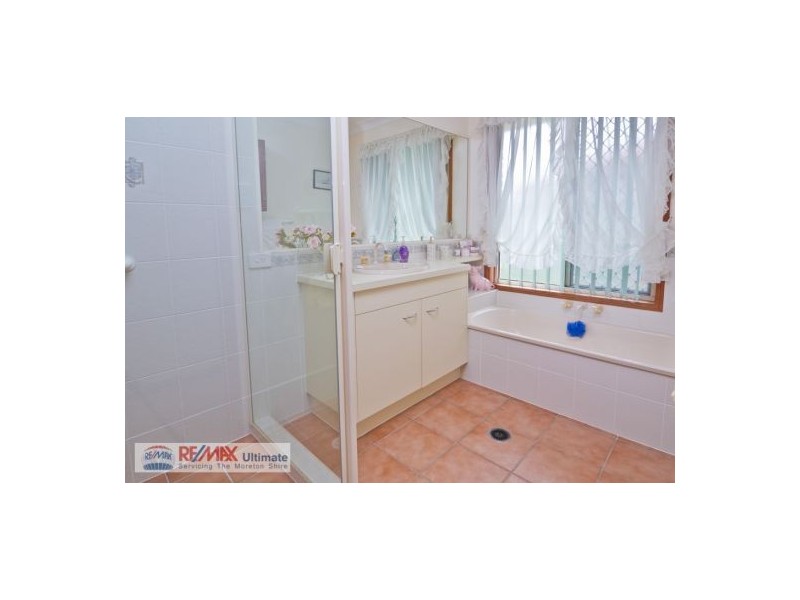 3 Rafter Crt, Morayfield QLD 4506