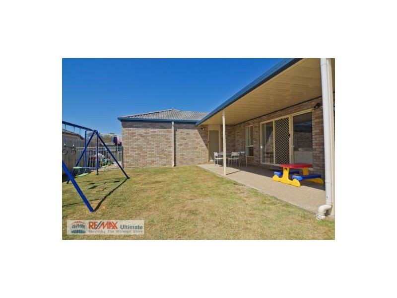 4 Abraham Close, Morayfield QLD 4506